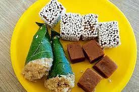 famous food of uttarakhand and famous bal mithai of almora in Uttarakhand are shown on this